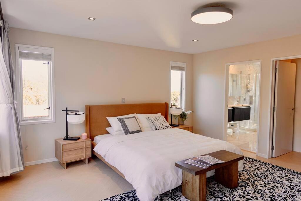 Modern Lifestyle Retreat With Stunning City View Auckland Ngoại thất bức ảnh