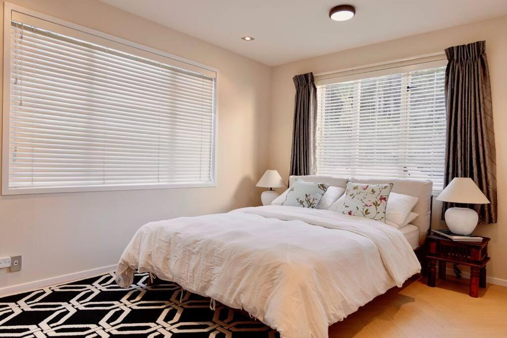 Modern Lifestyle Retreat With Stunning City View Auckland Ngoại thất bức ảnh