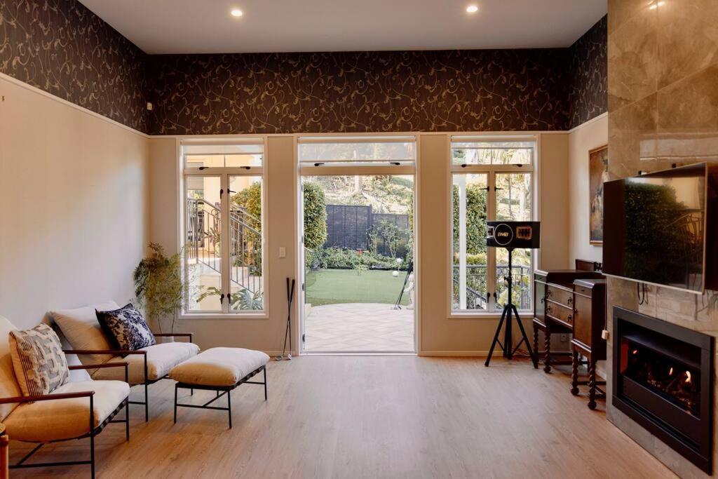 Modern Lifestyle Retreat With Stunning City View Auckland Ngoại thất bức ảnh